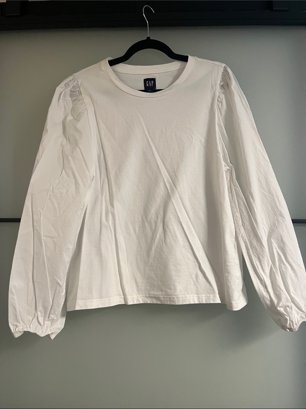 GAP White Long-Sleeve Puff Shoulder Tee